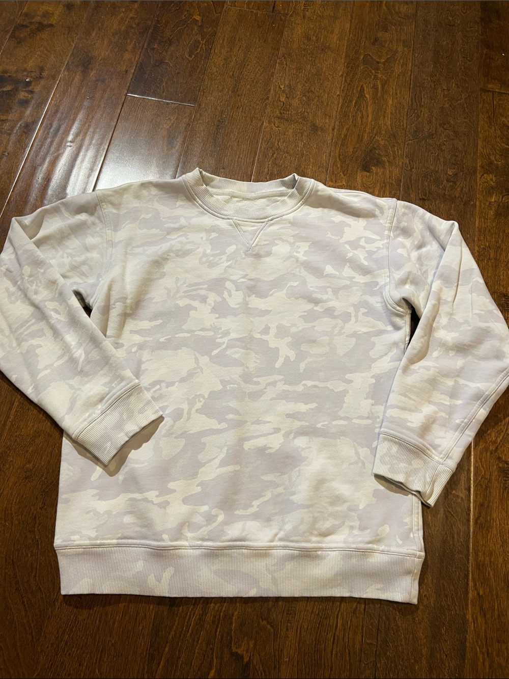 Lululemon Crew neck camo gray pullover sweater SZ 10